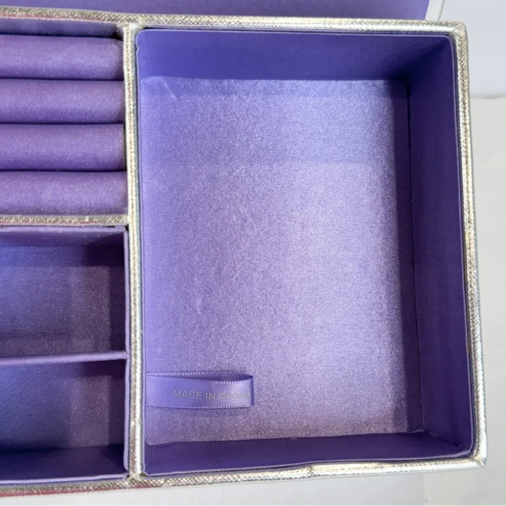 🆕 Vince Camuto Jewelry Box Silver Metallic Purple Satin Organizer Case